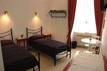 Pensjonat Babuino 127 Rzym